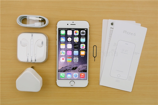 20160819 051529 apple iphone 6 unboxing first impressions 1 600x399