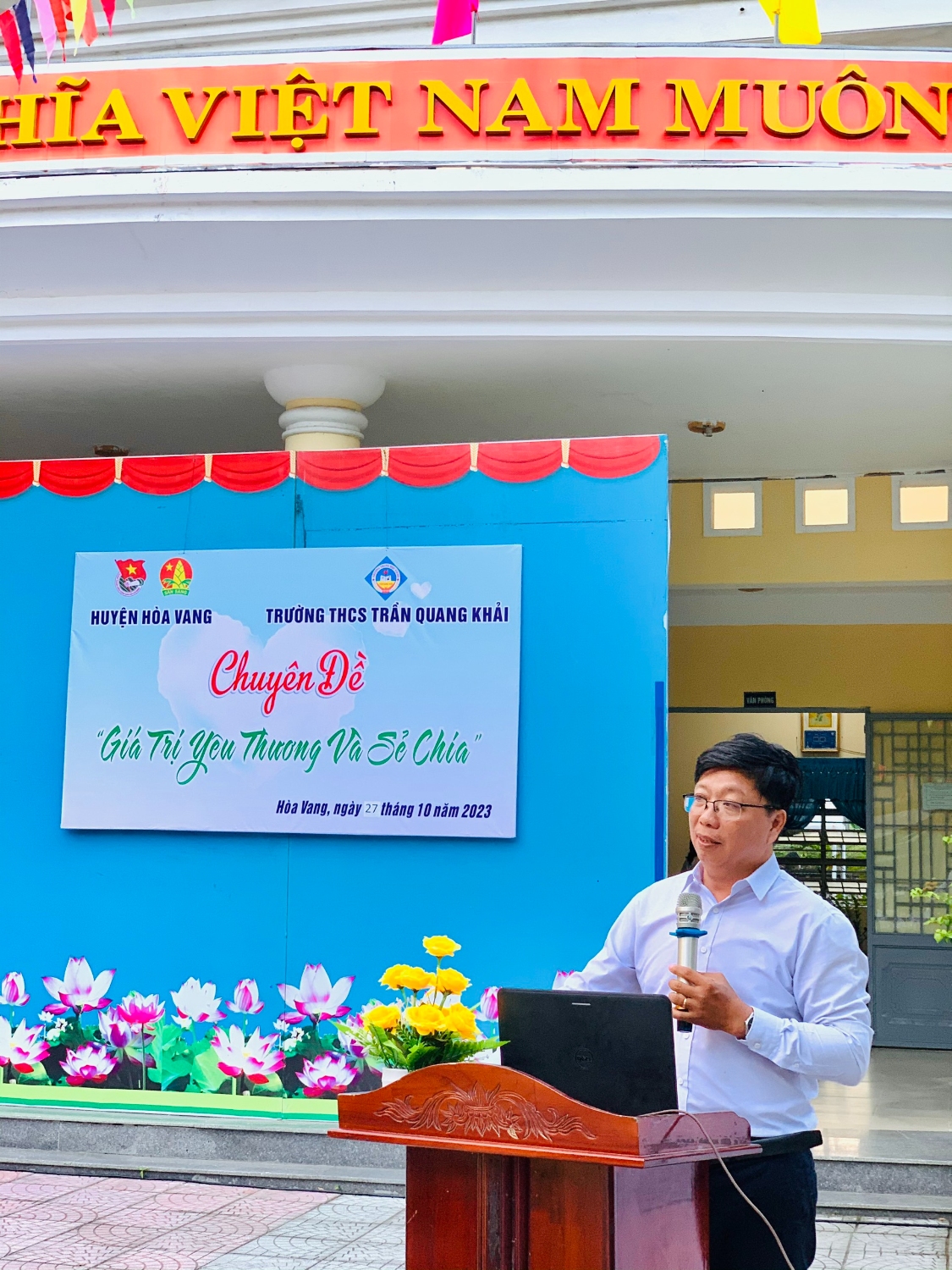 Thầy giáo Ngô Ngọc Hùng Vương – Trưởng phòng GDCTHSSV Sở GD&ĐT TP Đà Nẵng